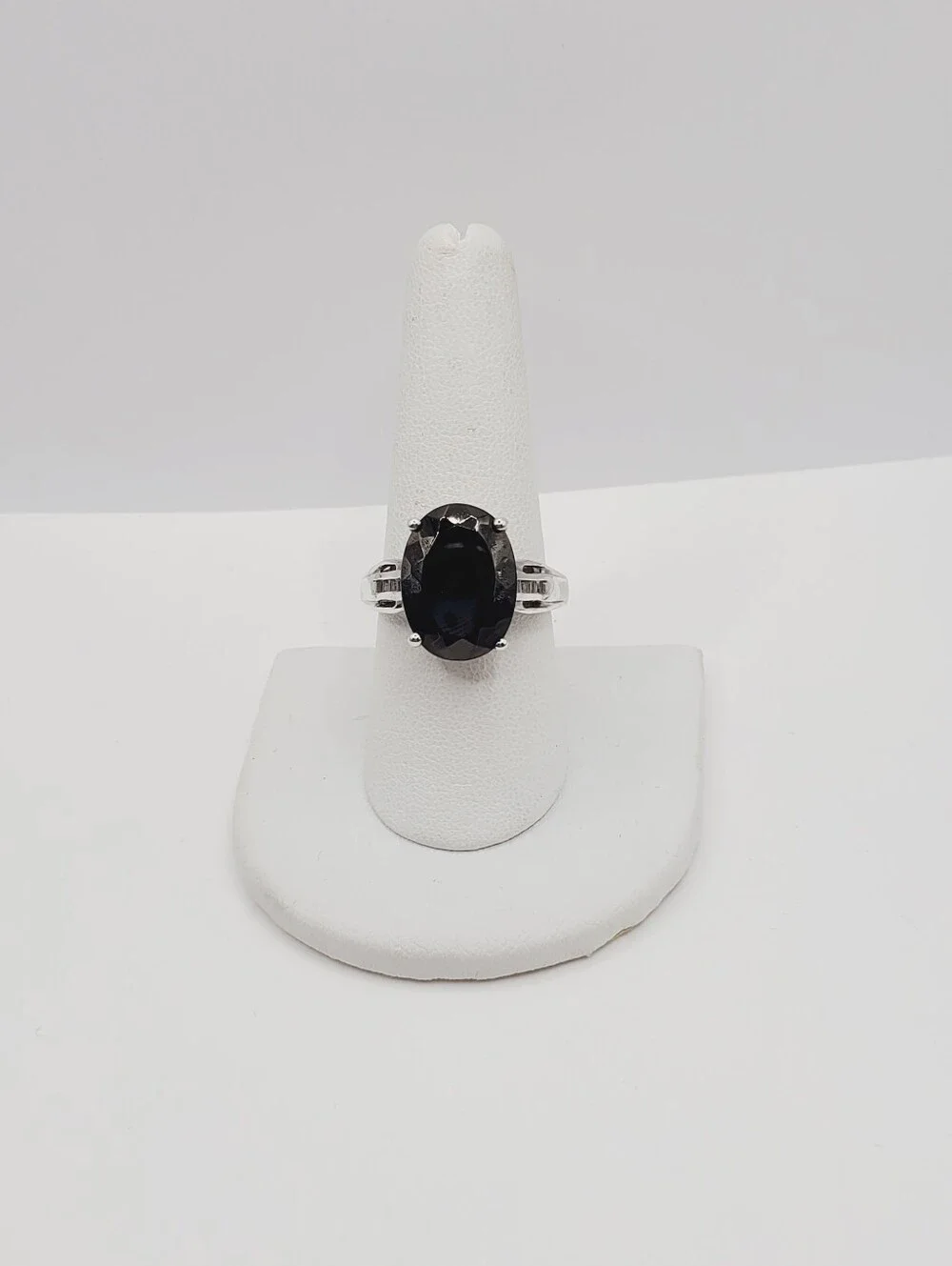 Oval Elite Shungite & White Topaz Platinum | 925 Sterling Silver Ring